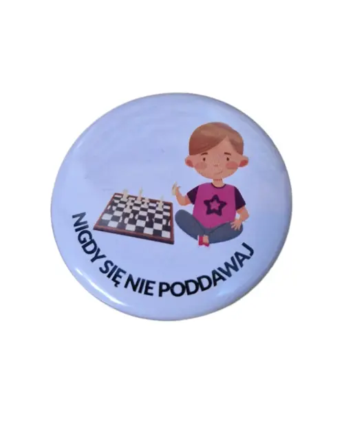 przypinka mała NIGDY SIĘ NIE PODDAWAJ