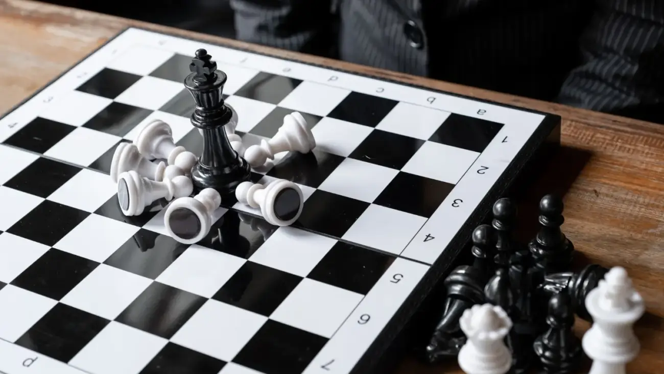 Jak szachy i gadżety szachowe uczą cierpliwości i koncentracji?