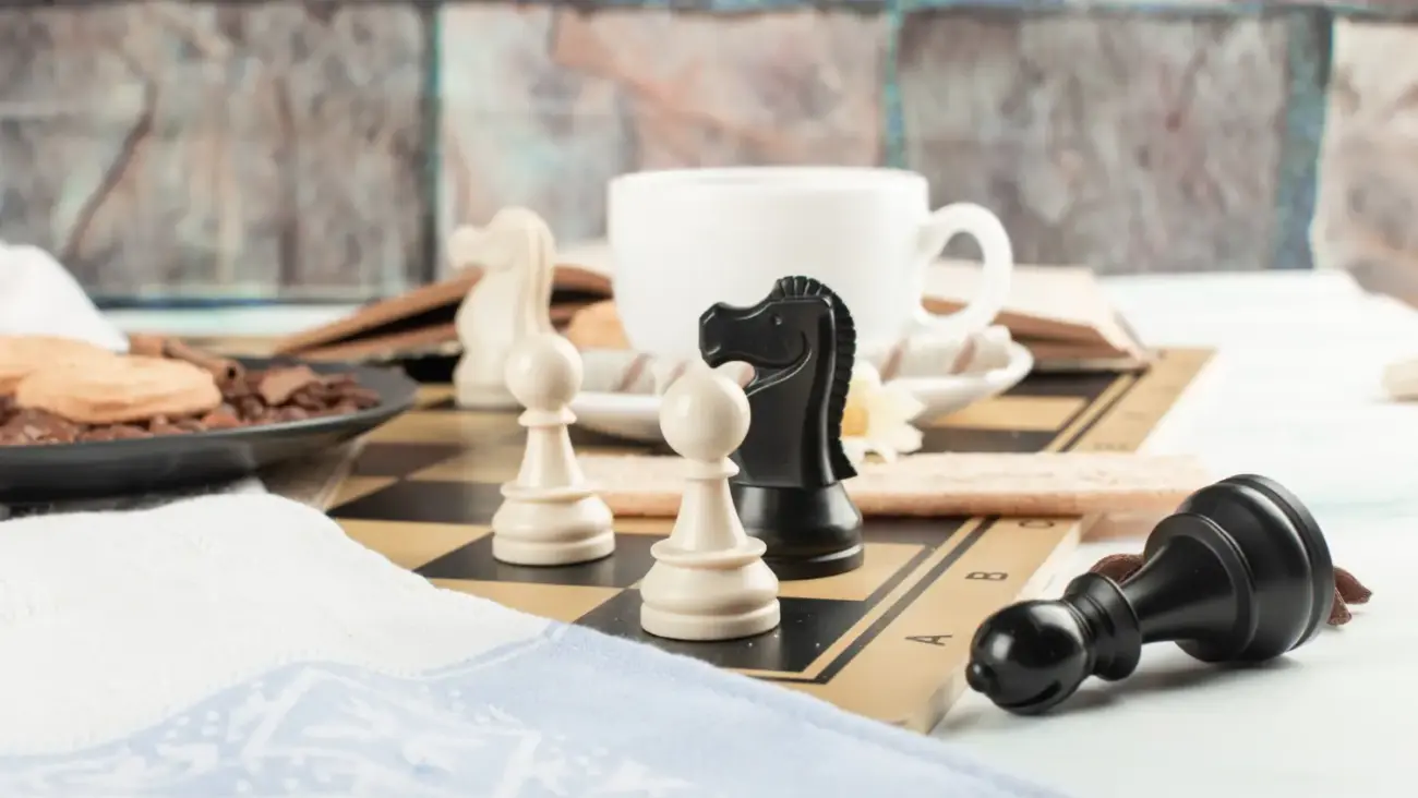 Gry i gadżety dla młodego szachisty, które uczą przez zabawę.